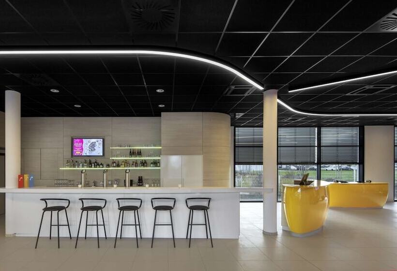 Отель Prize by Radisson, Munich Airport