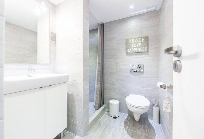 هتل Happy Home Budapest Pop