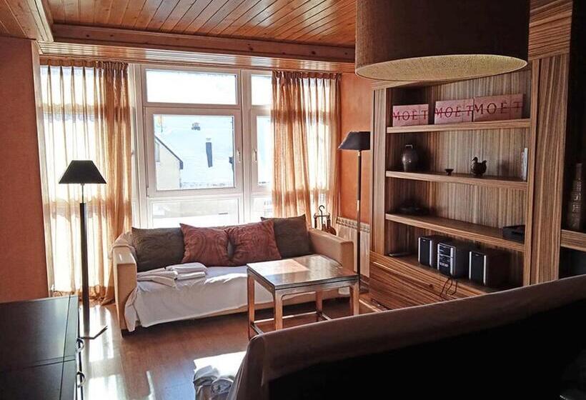 Apartamentos Candanchu 3000