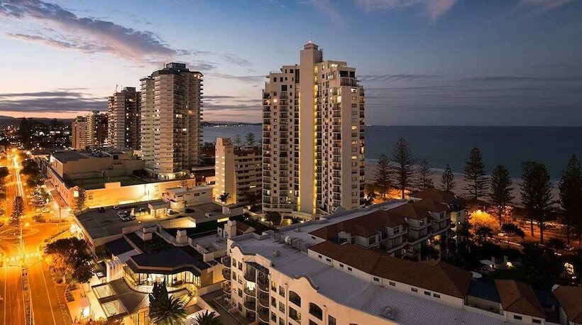 Beachcomber International Resort