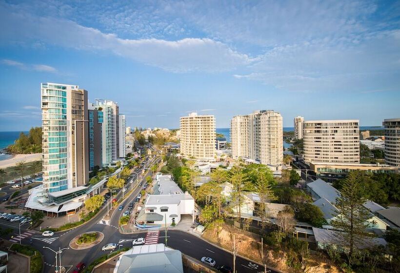 Beachcomber International Resort