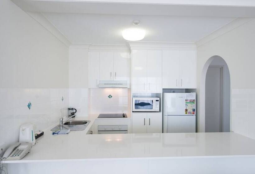 Beachcomber International Resort