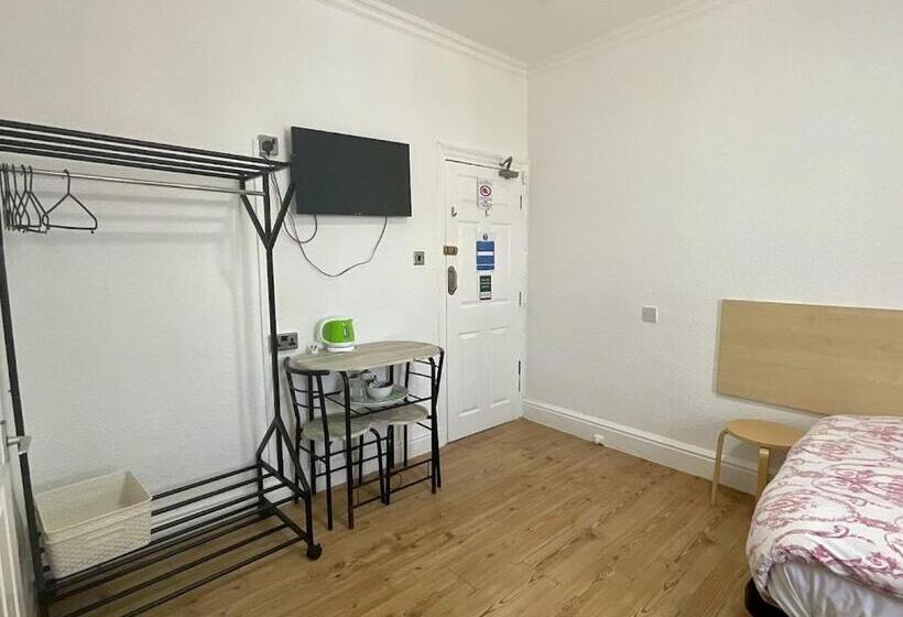 Bed and Breakfast Danescourt Lodge