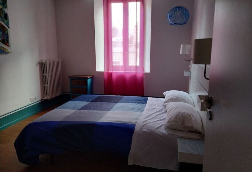 צימר Domus Angularia