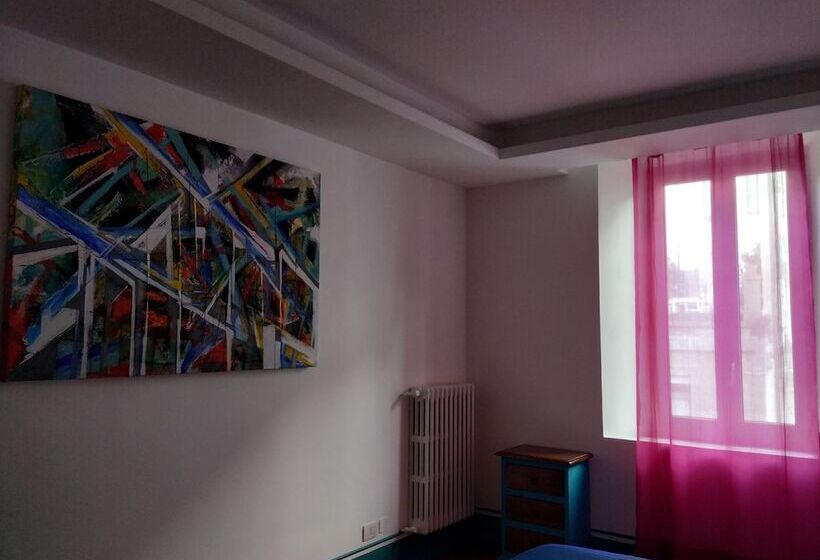 צימר Domus Angularia