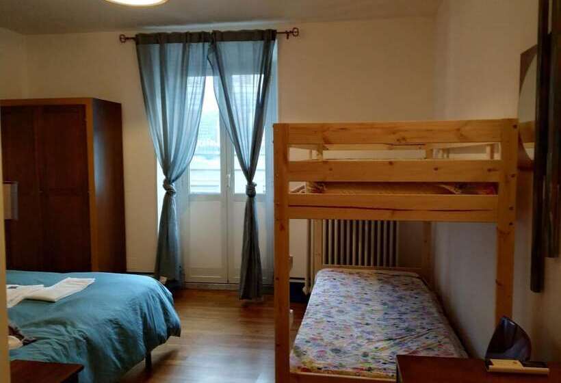 צימר Domus Angularia