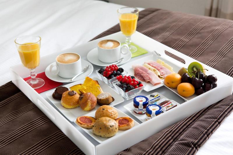 צימר Via Del Corso Home Roma