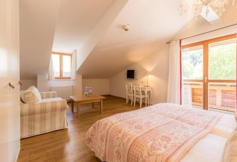 ホテル Bernhard S  Und Restaurant