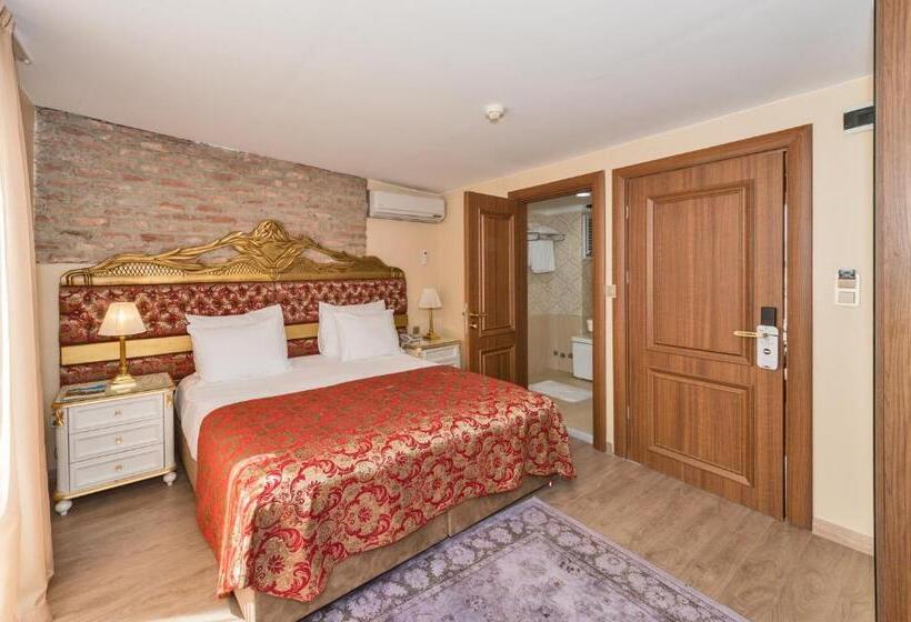 By Murat Royal Hotels