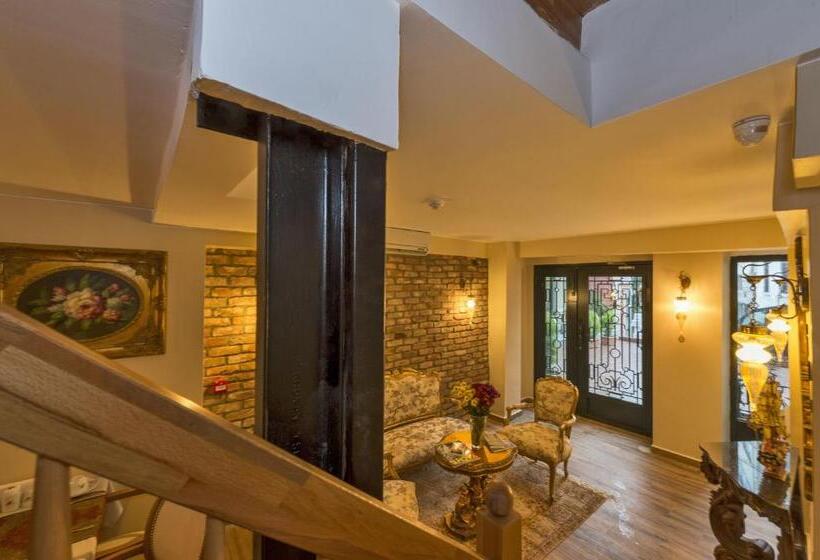 By Murat Royal Hotels