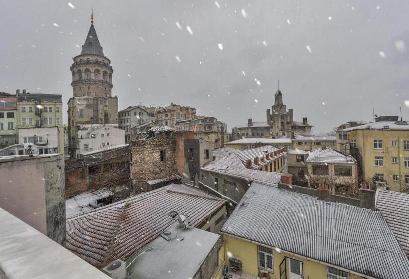 By Murat Royal Hotels