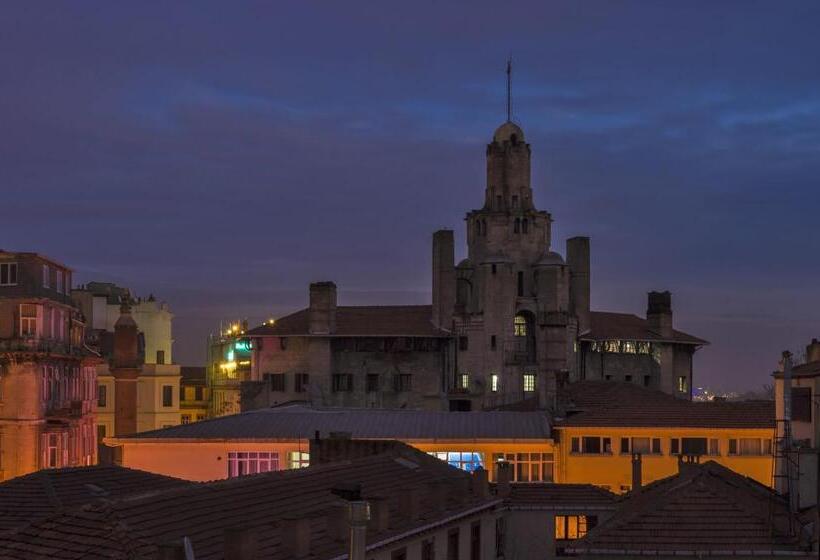 By Murat Royal Hotels