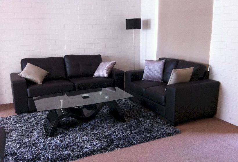 Silver City Cottages