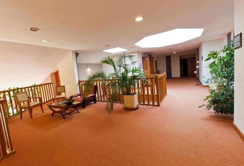 Cit Hotel Du Circuit