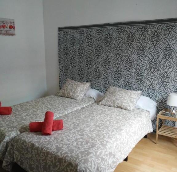 Dos Torres Pilar Suites  Pilares Vistas A La Ofrenda 3 Balcones A Calle Alfonso I