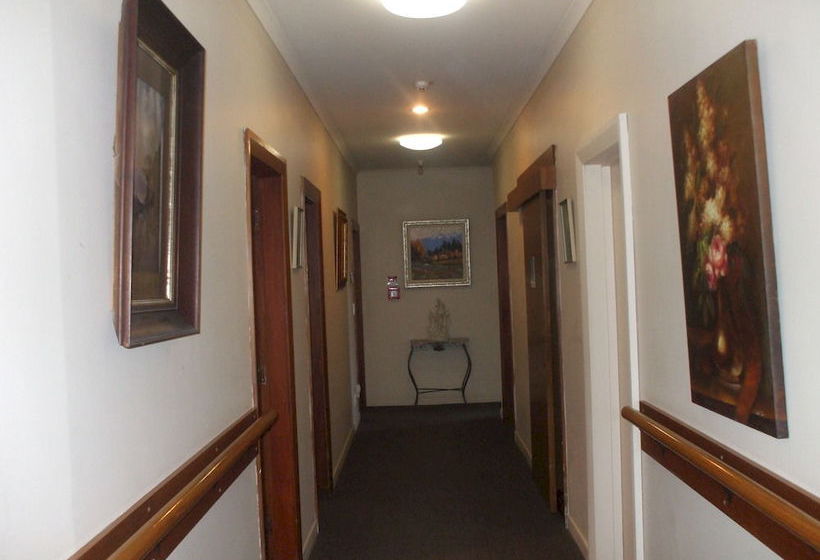 Elizabeth Court Bed & Breakfast