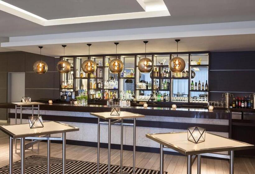 Ac Hotel By Marriott Miami Beach