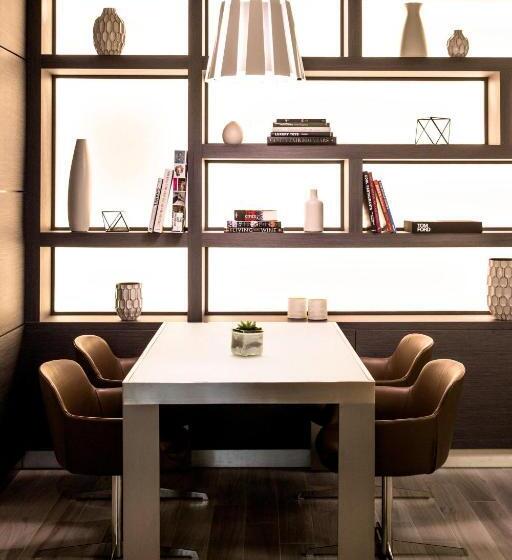 Ac Hotel By Marriott Miami Beach