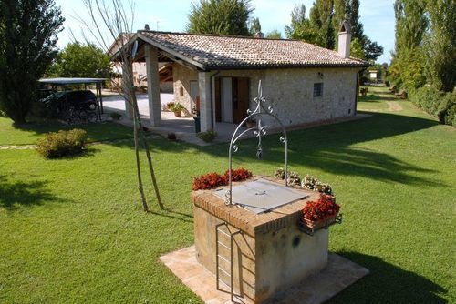 Отель Agriturismo Le Due Torri Ponte Pazienza