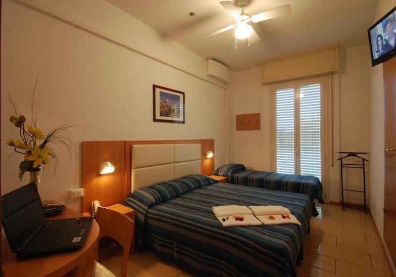 Amadei Hotel Figaro & Apartments