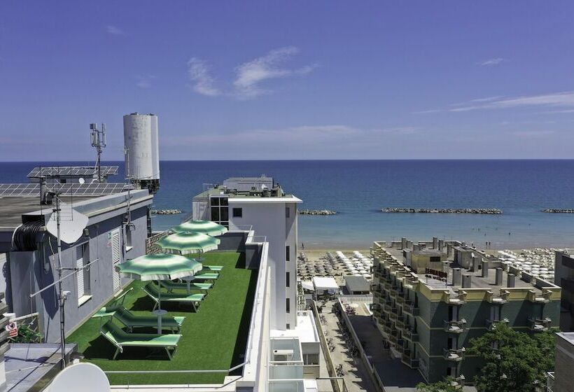 Amadei Hotel Figaro & Apartments