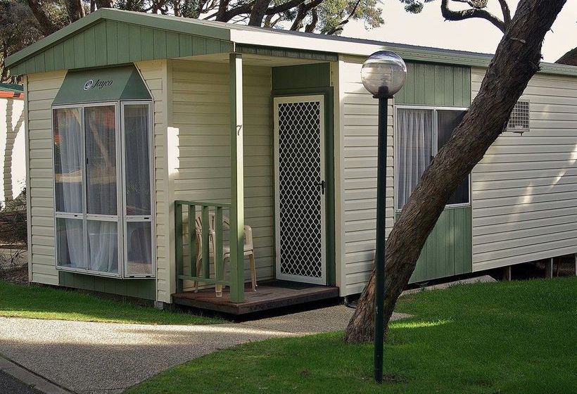 Отель Anglesea Family Caravan Park