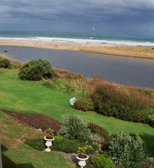 فندق Apollo Bay Guest House