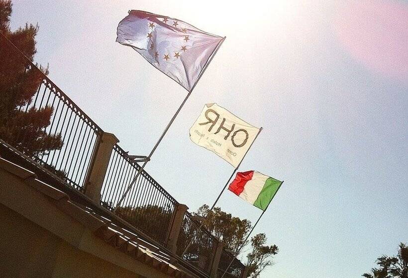 Отель Aria Di Mare