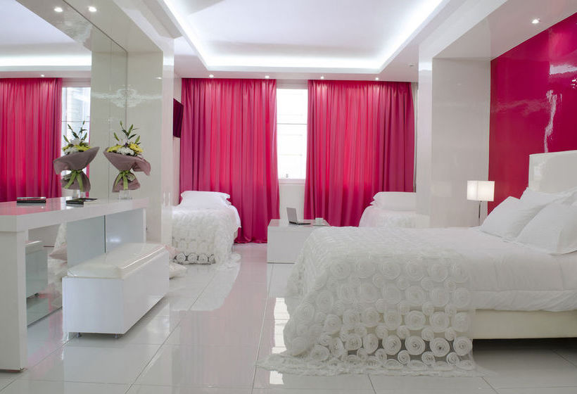 בית מלון כפרי Athens Status Suites