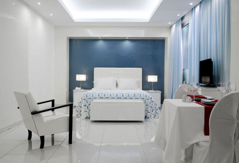 בית מלון כפרי Athens Status Suites