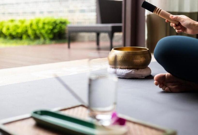 בית מלון כפרי Banyan Tree Yangshuo