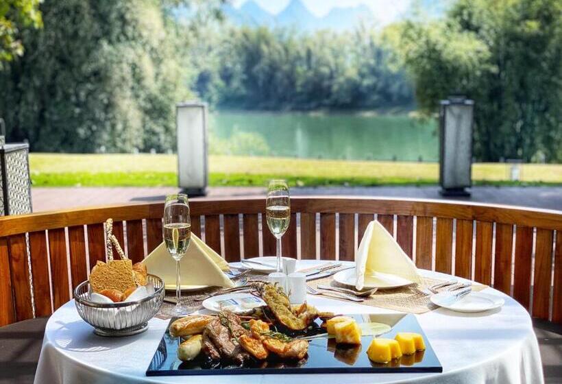 בית מלון כפרי Banyan Tree Yangshuo