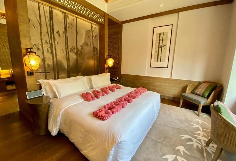 בית מלון כפרי Banyan Tree Yangshuo