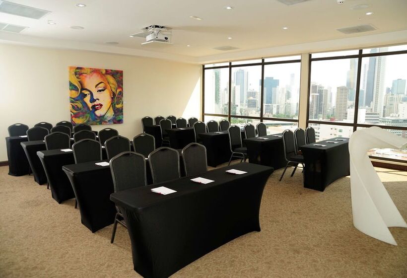 Отель Best Western Plus Panama Zen