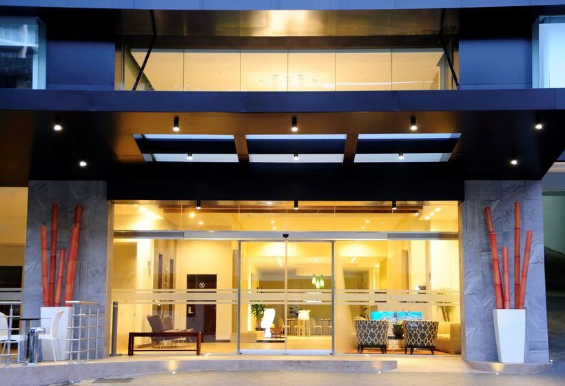 Отель Best Western Plus Panama Zen