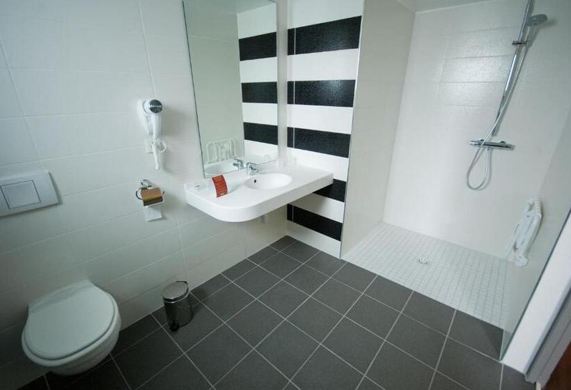 Brit Hotel Confort Saint Dizier