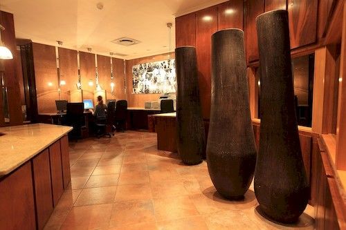 Sierra Burgers Park Hotel