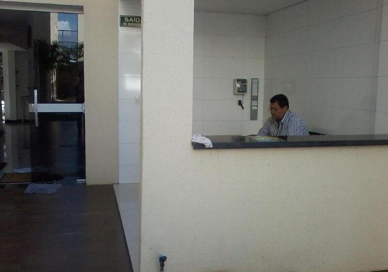 ホテル Catu Palace