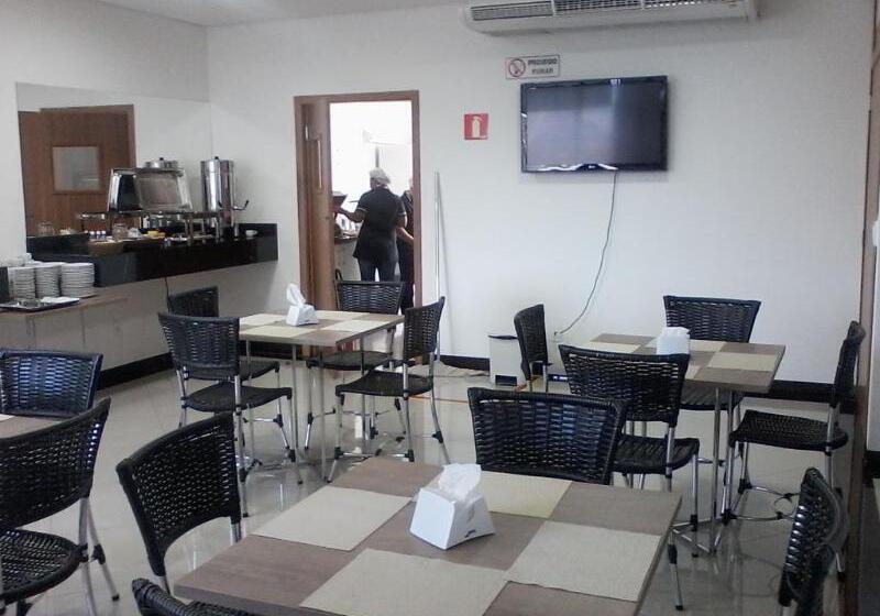 ホテル Catu Palace