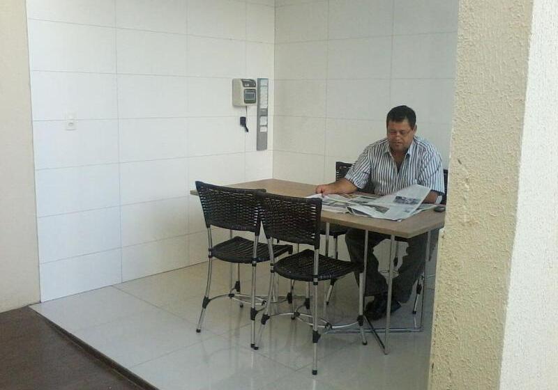 ホテル Catu Palace