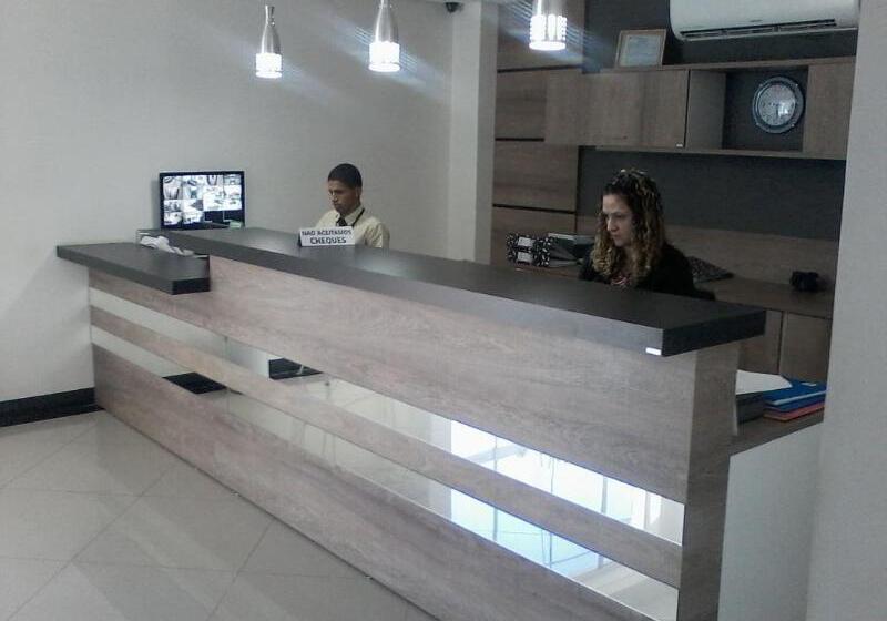 ホテル Catu Palace