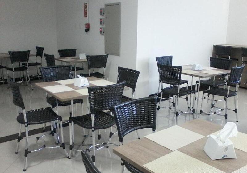 ホテル Catu Palace