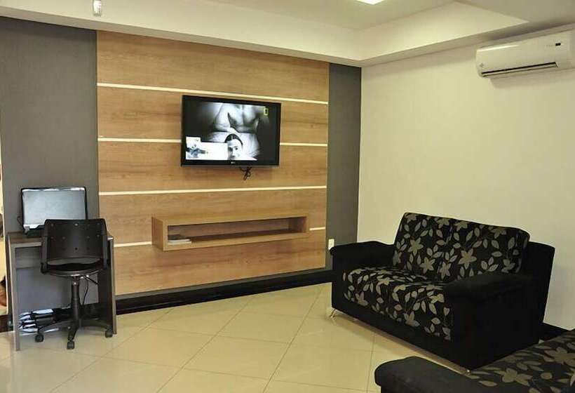 ホテル Catu Palace