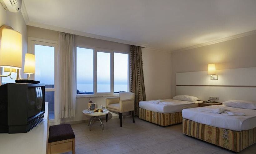 호텔 Club Wasa Holiday Village All Inclusive