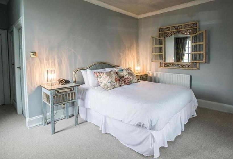 فندق Cockliffe House