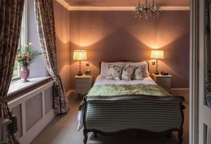 فندق Cockliffe House