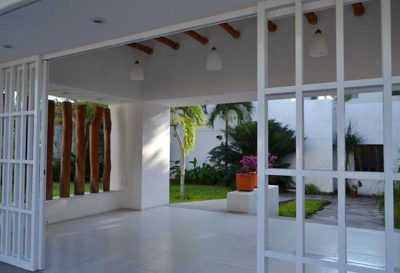 ホテル Concierge Plaza San Rafael