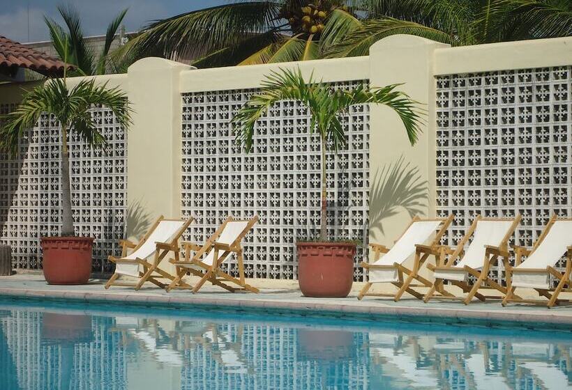 ホテル Concierge Plaza San Rafael