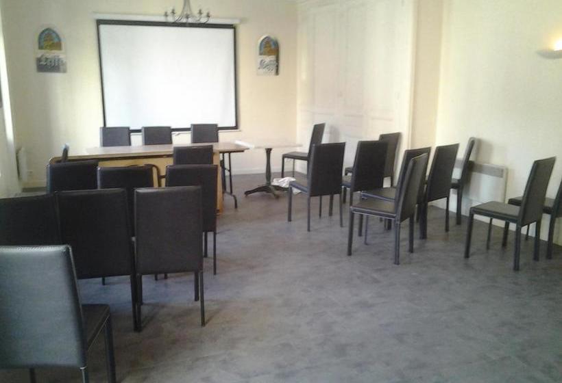 בית מלון כפרי Hôtel De Rouen