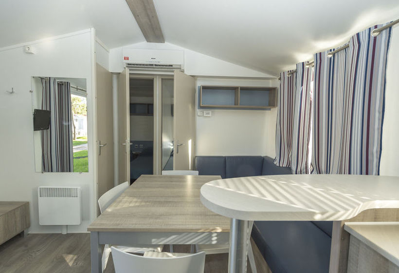 ホテル Del Garda Village And Camping